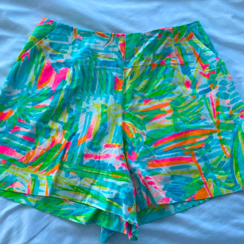 Lily Pulitzer size 2 shorts